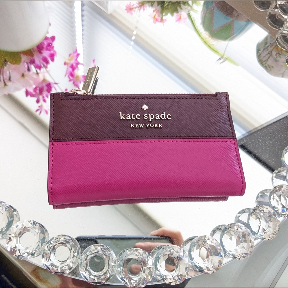 [SOLD] Kate Spade Small Slim Bifold Wallet - Pink Multi